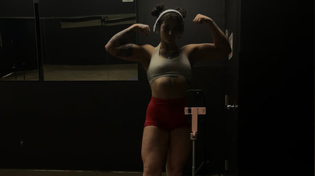 Mills adult model pictures