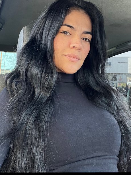 Cinthia Catherine top pornstar photos