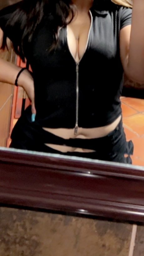 Miss Prettyshield top pornstar archive