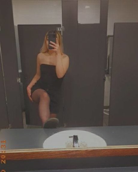 Miss Prettyshield model beautiful archive