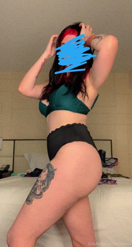 Candy Anne star adult pic