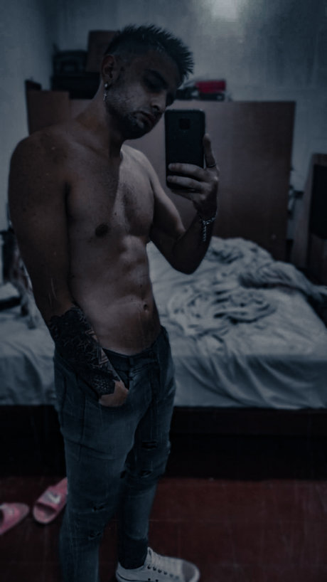 Porte Sky pornstar top picture