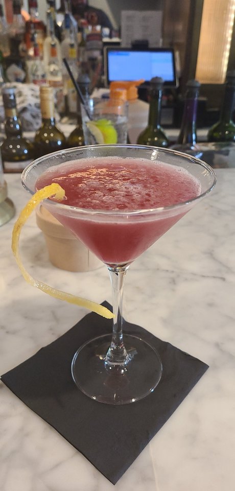 Stoof Holmes exclusive star images