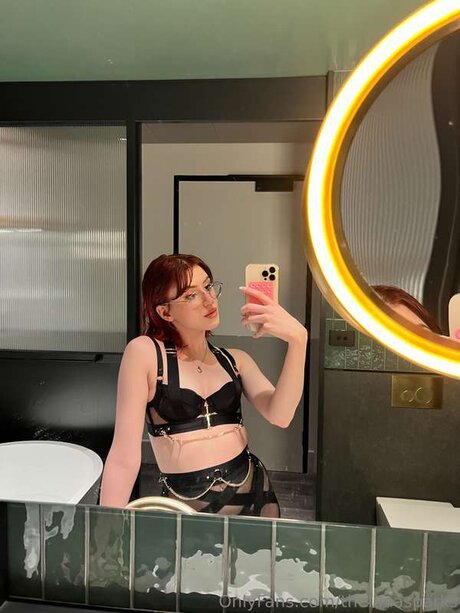 Luna Sparks New Subs FREE rating model free pictures