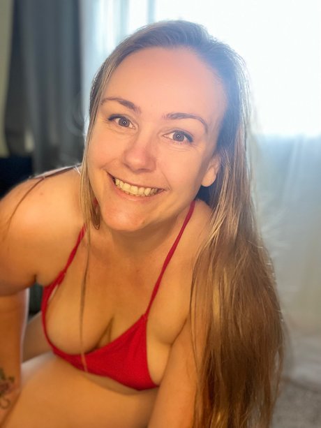 Princess Perfect Peach hot model pic