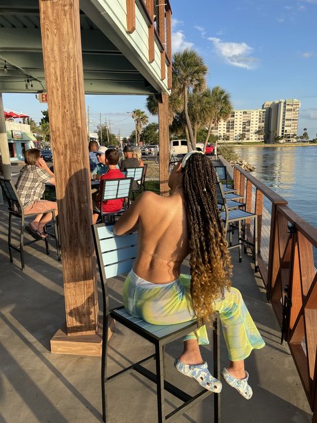 Paris Nieves free pornstar archive