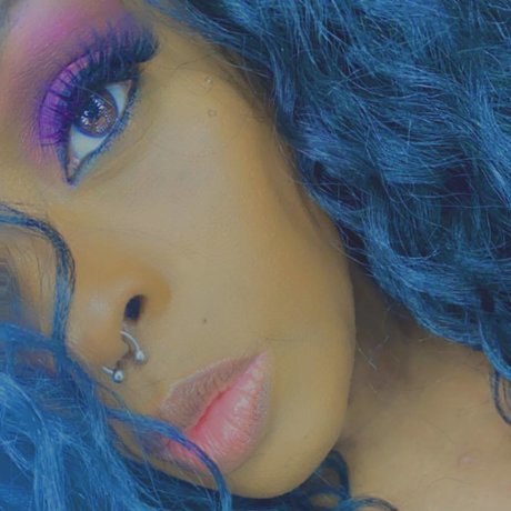 Frida Ballez model pornographic gallery