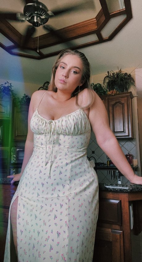 Adalyn erotic pornstar galleries