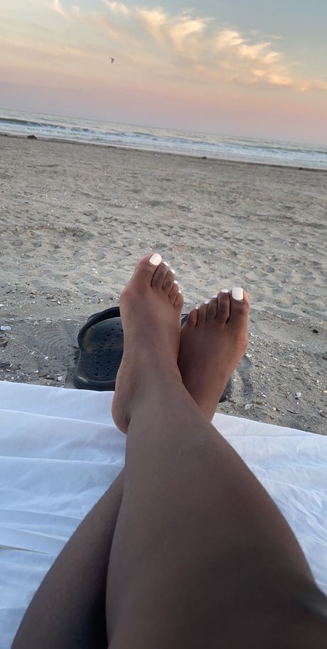 Ms Divine model free img