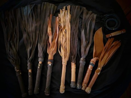 _Gruff Pleasures_ model hd images