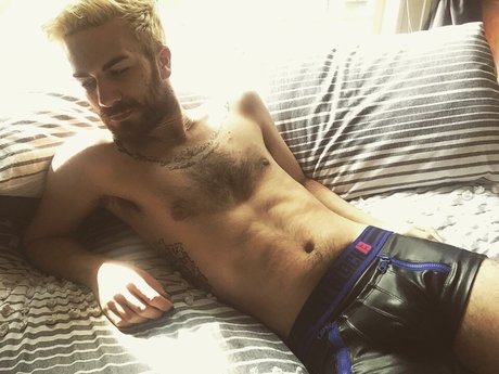 Underwear Junkie model nice img