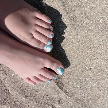 Piedini Asiatici model xxx galleries