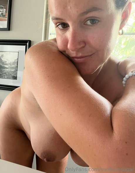 sunburnsugar model hot gallery