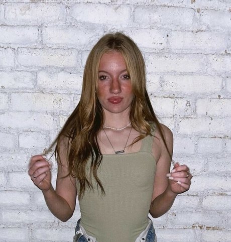 Jjessiemichelee adult model pictures