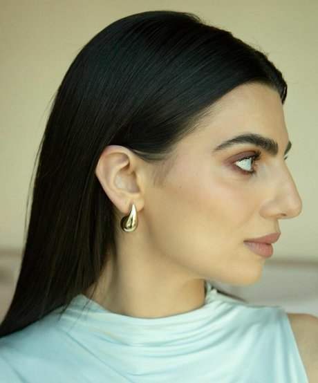 Claudia Doumit beautiful star photos