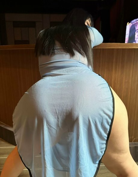 Mimaroon adult model gallery