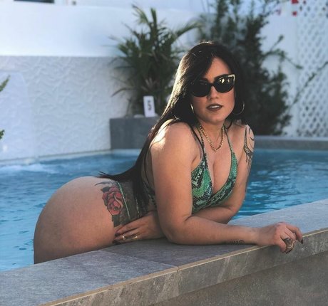 Franche Tamil naked pornstar photo