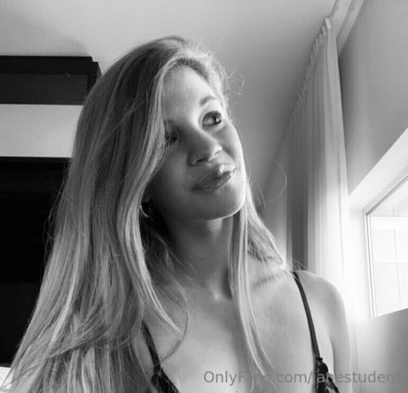 kendalljane model free images