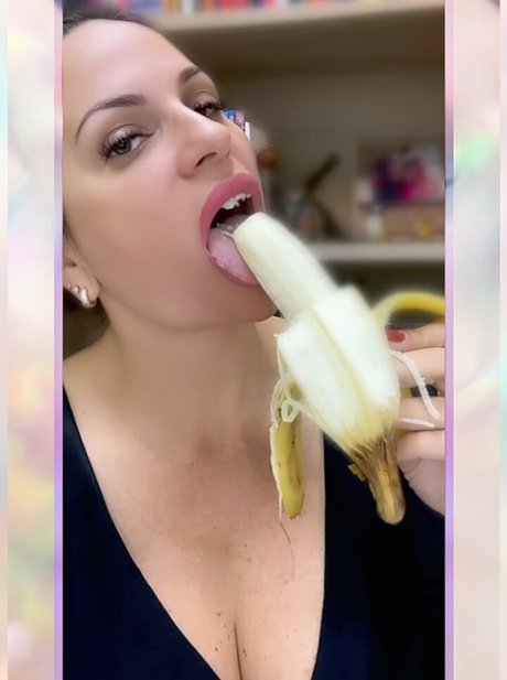 Roberta Bastos pornstar free images