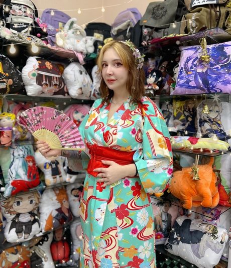 Linameowmeow model porn photos