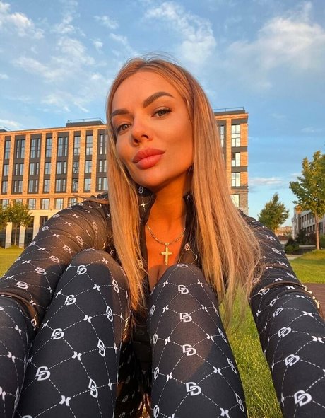 teach me amy pretty star archive