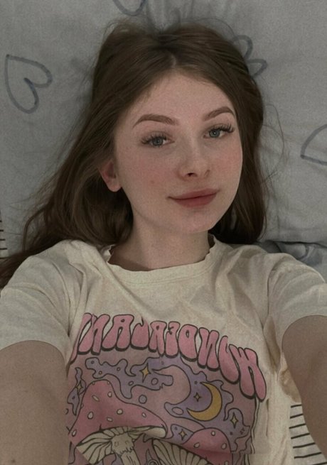 mia ts model porn archive