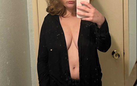 strawberrysweetmilk free star pics