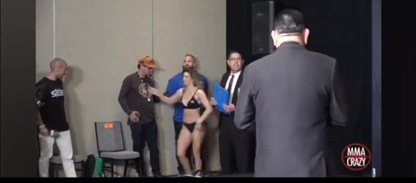 MacKenzie Dern free actress pics