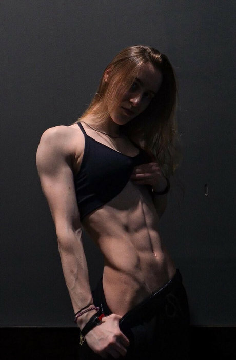 Sabrina Cesta high quality star images