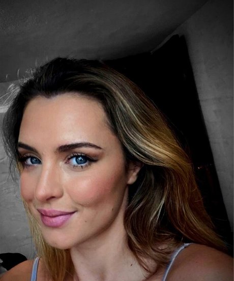 sophiahanvold model beautiful archive