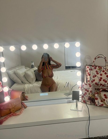 evelyn luxe star sex photos