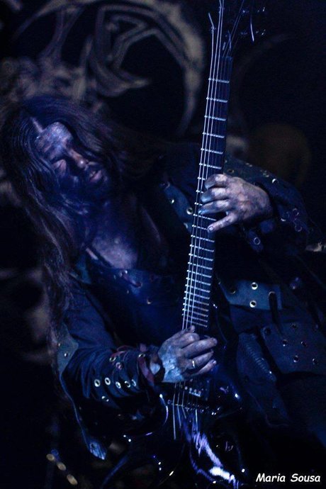 Devil Rocker perfect actress img