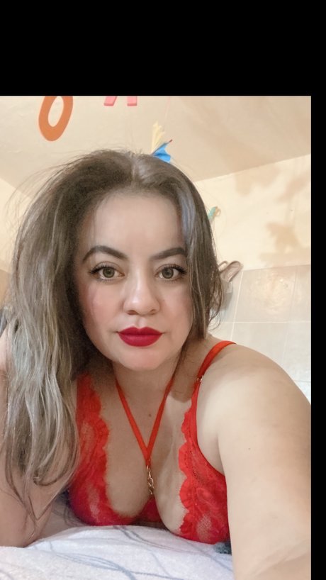 Nikole saur_ nude star photo