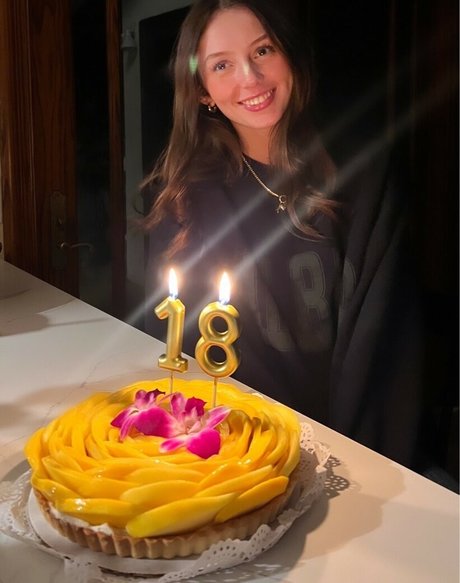 Kennedy Cullum hd pornstar pics