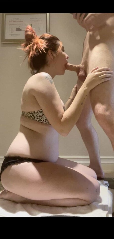 Zoey Wilde pornstar nude gallery