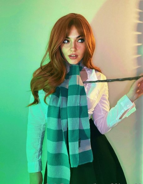 bom69bom69 beautiful actress photo