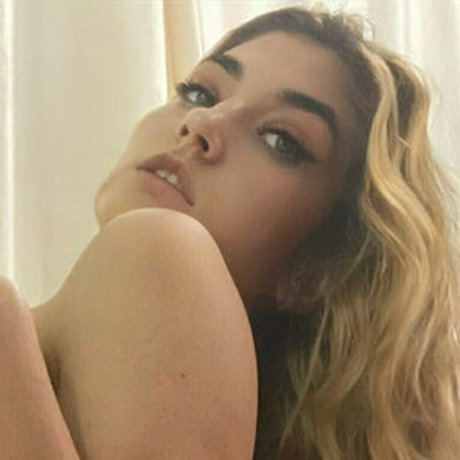 bom69bom69 pornstar pretty photos