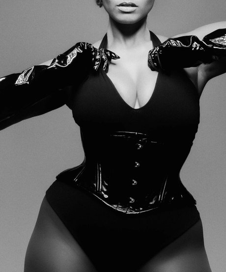 Shadia Ampadu star top archive