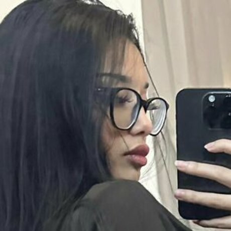 Naribnb model exclusive archive