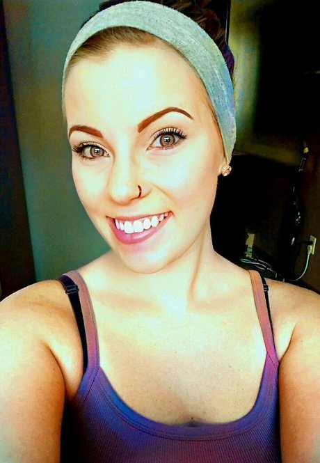 Skylynn Greene nude actress picture