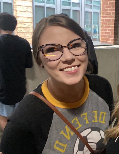 Skylynn Greene beautiful star img