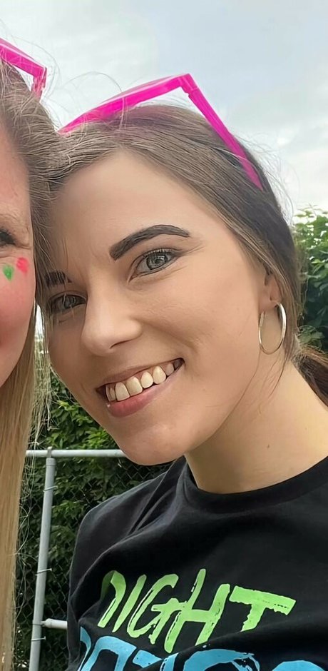 Skylynn Greene free model photo