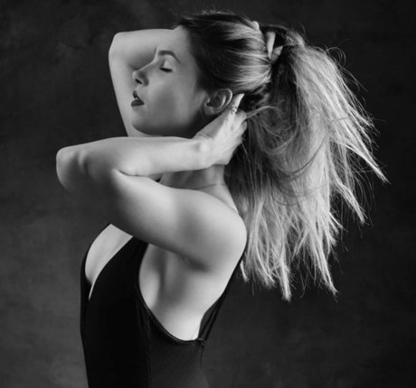 Adele tsy pornstar pretty photos