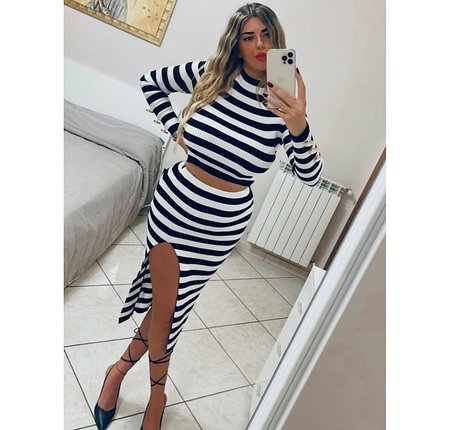 Anna Riano nude actress pictures