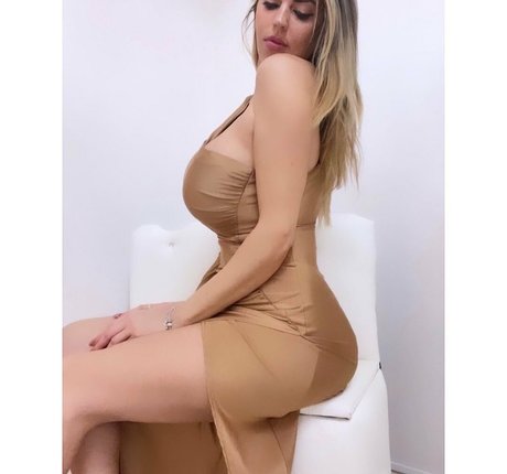 Anna Riano model nudes photos