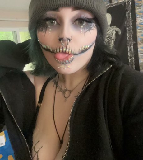 druins downfall hot actress pictures