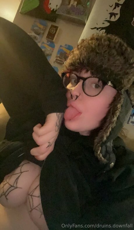 druins downfall star naked galleries