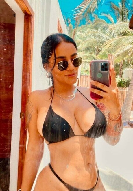 Mariana Samano pornstar pic