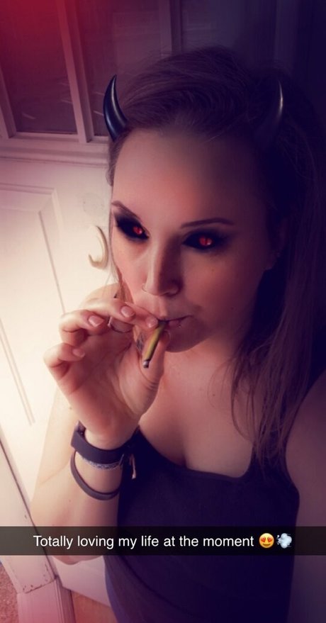 rougewild69free model free image