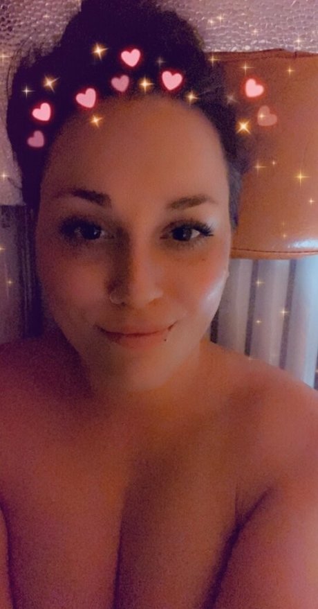 rougewild69free pretty model pics